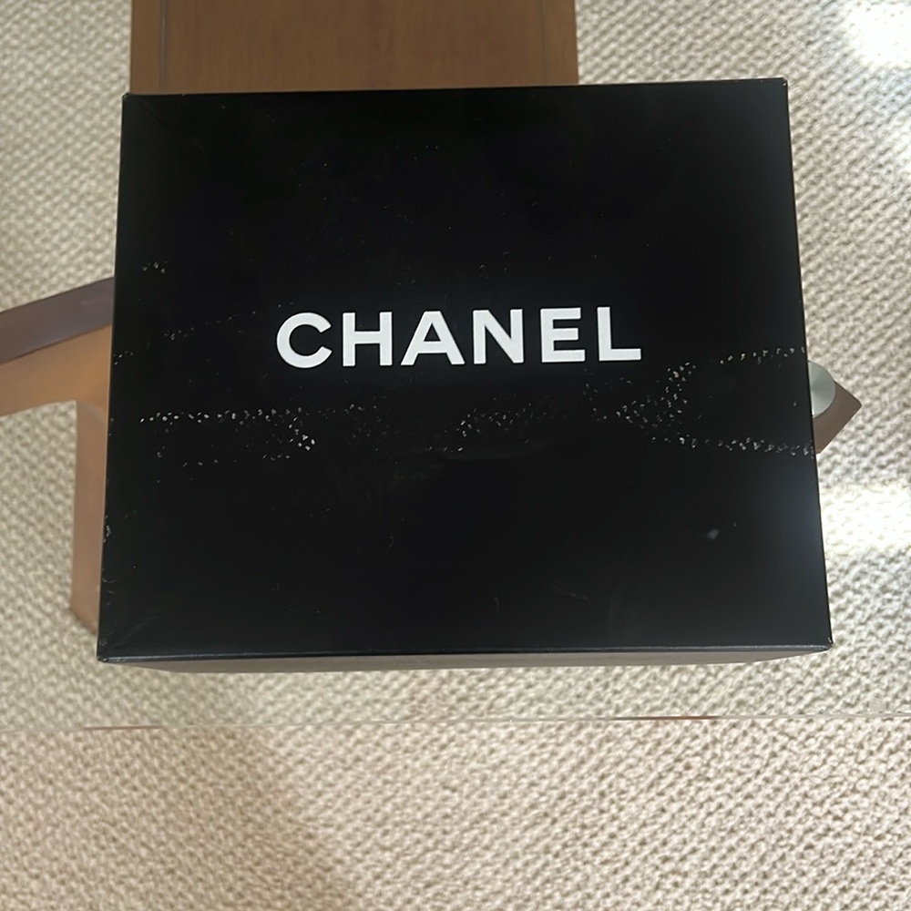 authentic Chanel box ( empty )
